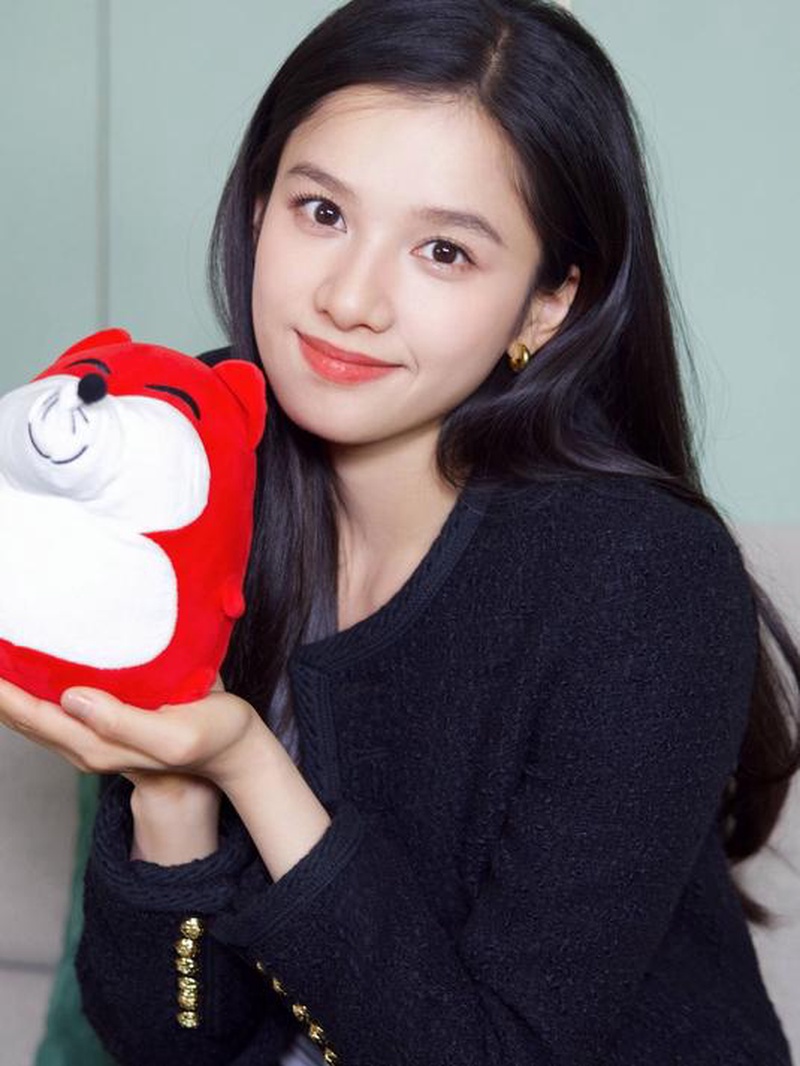 张婧仪