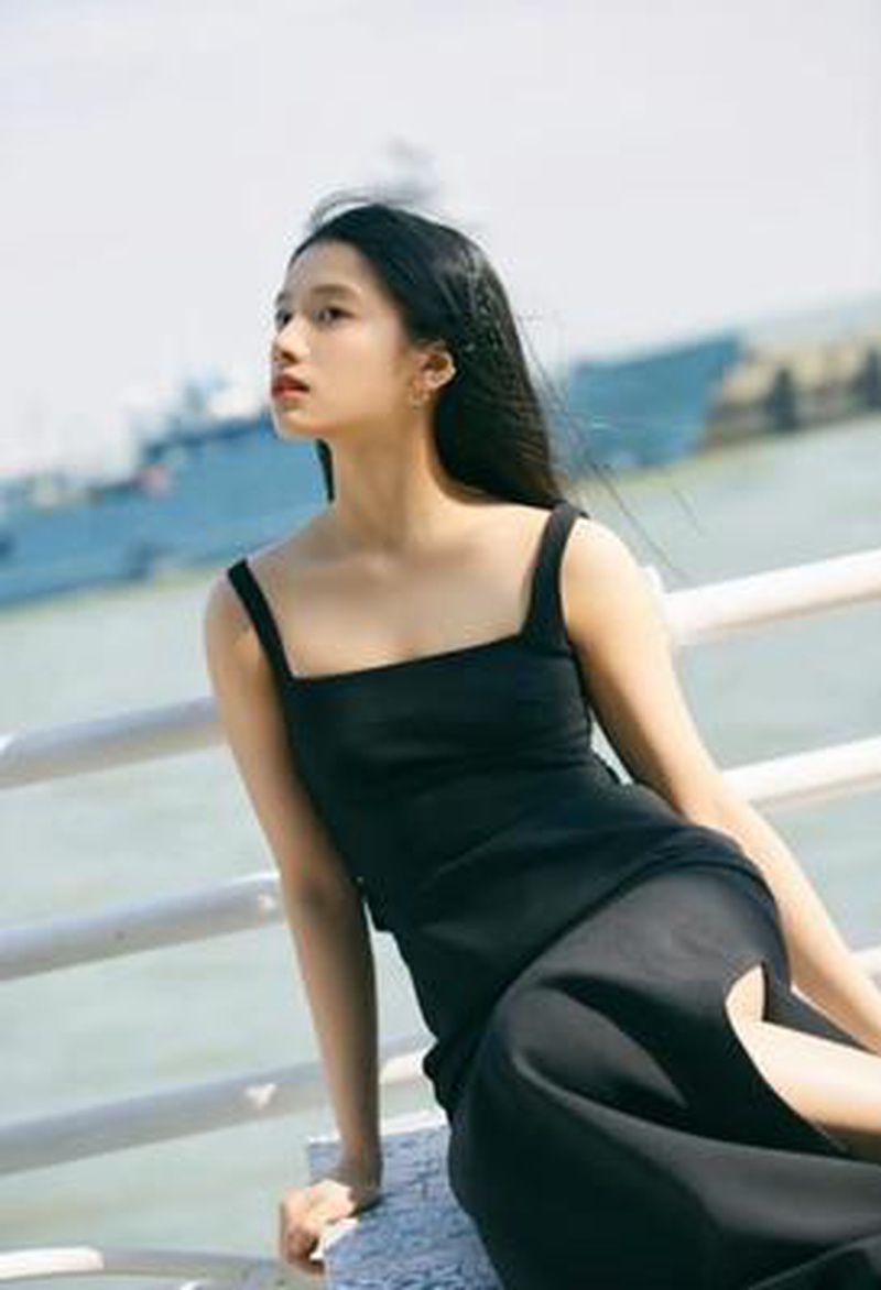 张婧仪